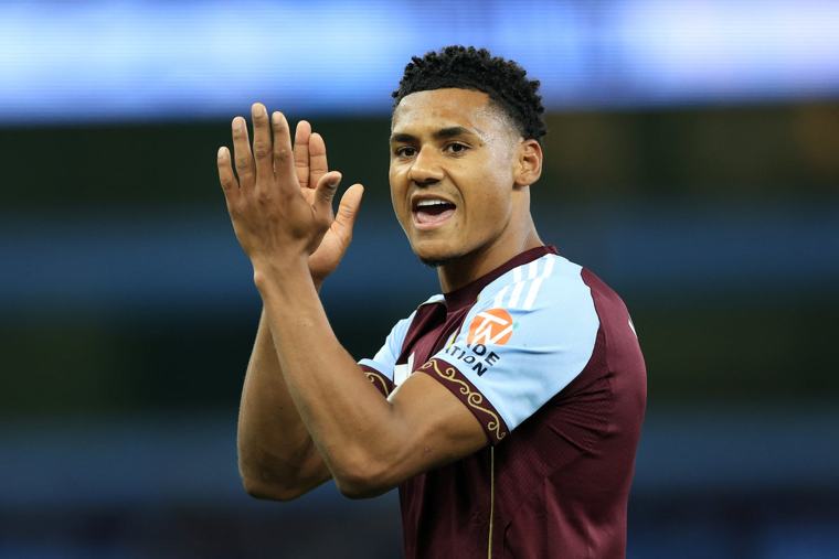 إيمري يكشف اعتذار واتكينز ويؤكد رحيله إلى الهلال