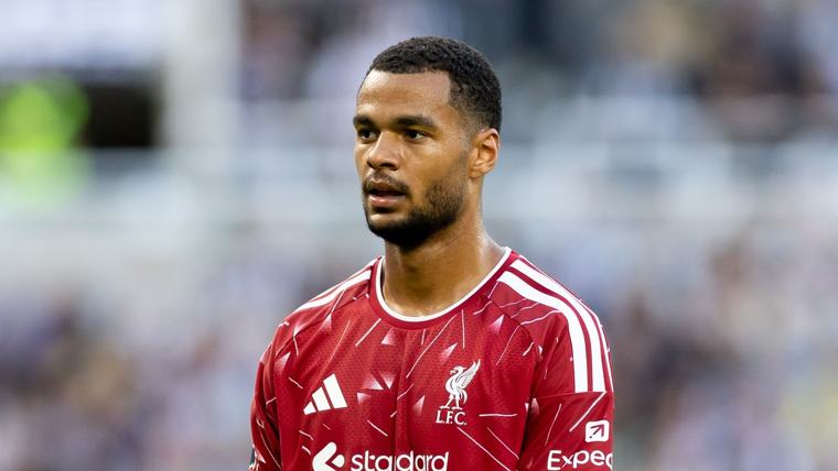 ليفربول يرفض 80 مليوناً ويحتفظ بجاكبو