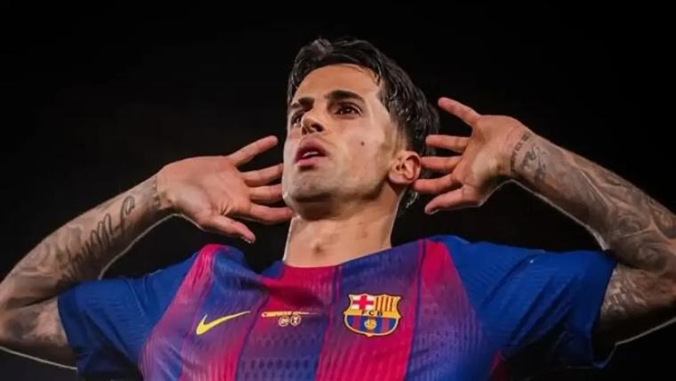 كانسيلو يفكّ ارتباطه بالهلال ويصبح لاعباً حرّاً في طريقه إلى برشلونة