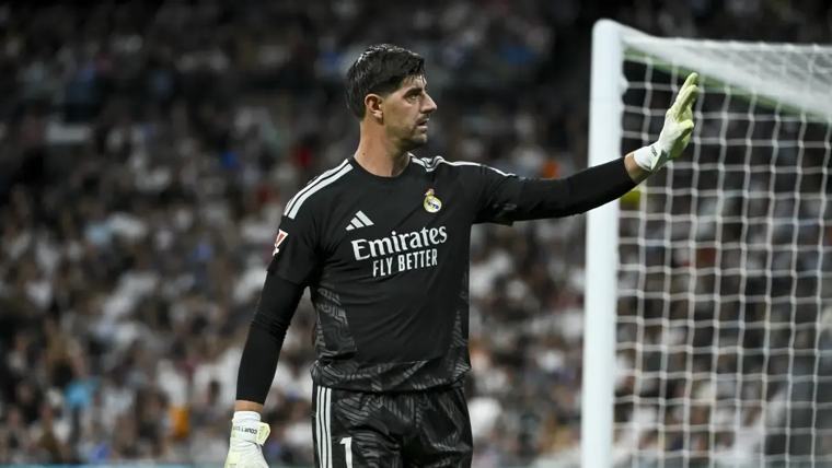 ريال مدريد يقترب من تمديد عقد كورتوا حتى 2028