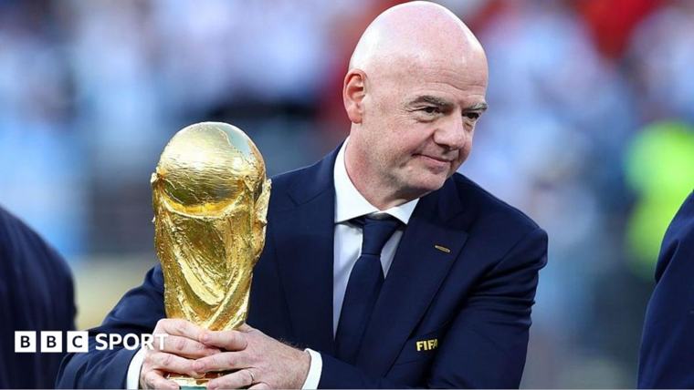 فيفا يتهم يويفا بحملة تشويه ضد إنفانتينو
