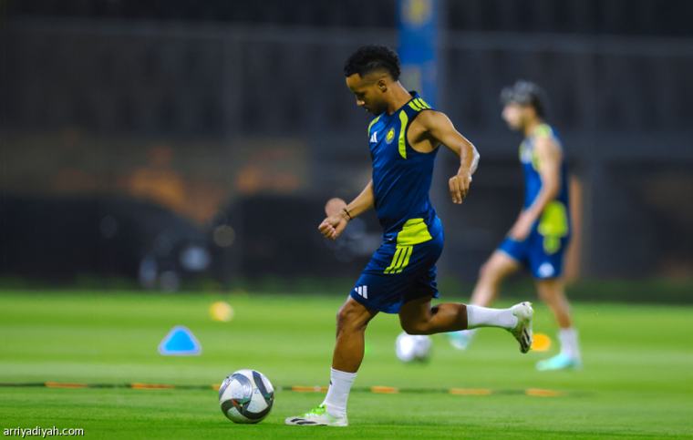 النصر يترقب عودة الناصر.. وكومان وغريب جاهزان بعد التعافي