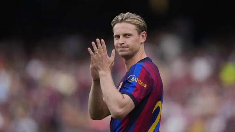دي يونغ يقترب من العودة إلى تدريبات برشلونة مطلع أكتوبر
