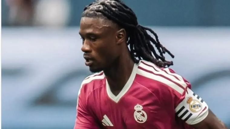 ريال مدريد يفتح باب الرحيل أمام كامافينغا خارج حسابات مورينيو