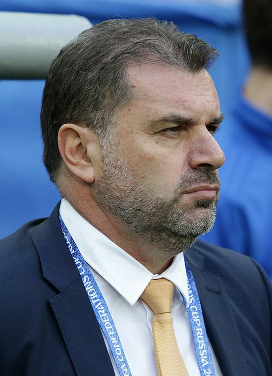 بوستيكوجلو يؤجّل قائمة كلاسيكو الاتحاد إلى يوم المباراة