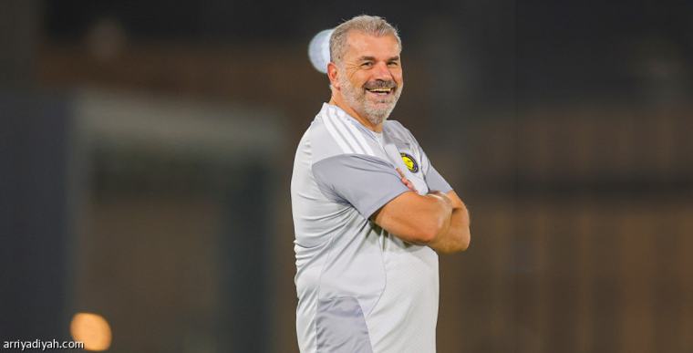بوستيكوجلو يدرس الاعتماد على العقيدي أمام الاتحاد
