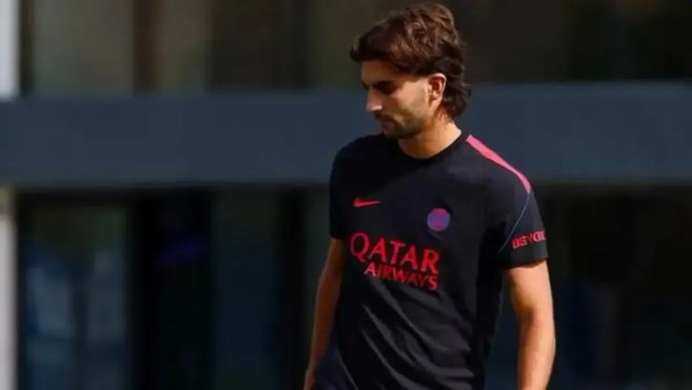 فيران توريس خارج قائمة سان جيرمان في كأس الأبطال الفرنسية