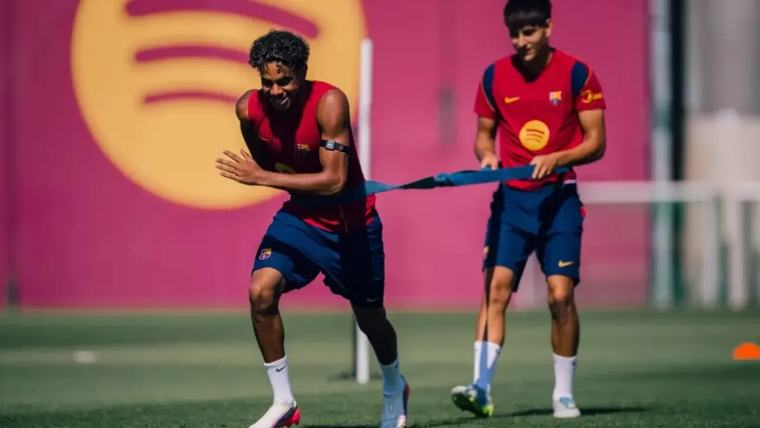 لامين يامال يغيب عن مران برشلونة الأخير قبل فالنسيا