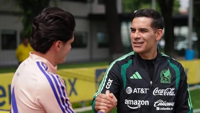 رافا ماركيز يقود أول تدريب له على رأس منتخب المكسيك